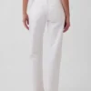 Low-Rise-Jeans im lockeren 90er-Jahre-Stil