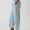 Low-Rise-Jeans im lockeren 90er-Jahre-Stil, verkürzt