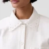 Lässige Hemdjacke mit Ösen am Saum