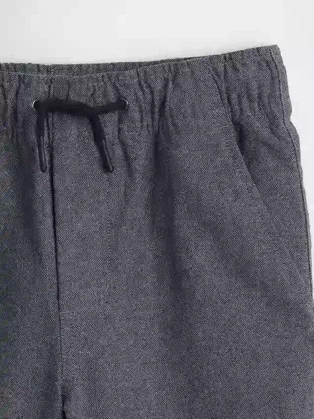 Lässige Kinderhose aus Leinen-Baumwoll-Mischung