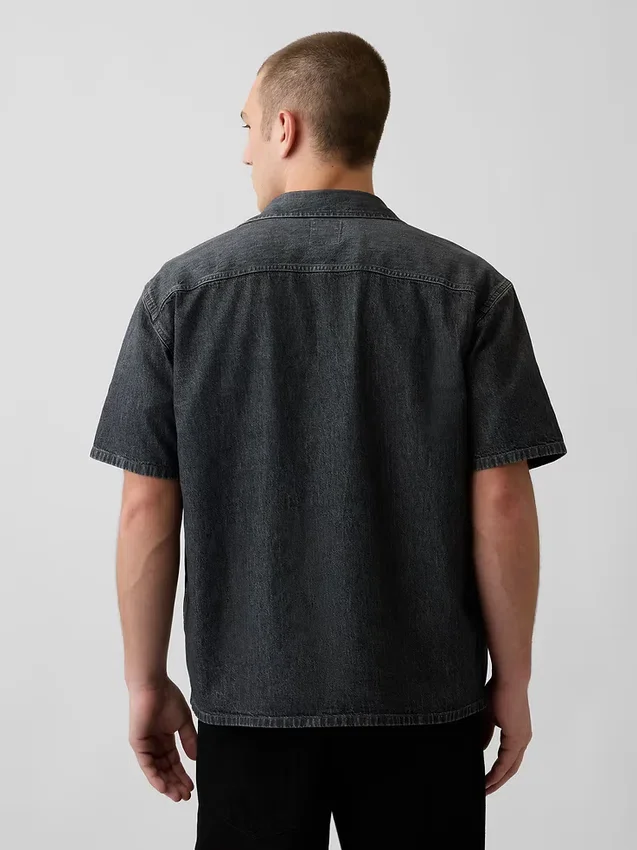 Lässiges Jeanshemd