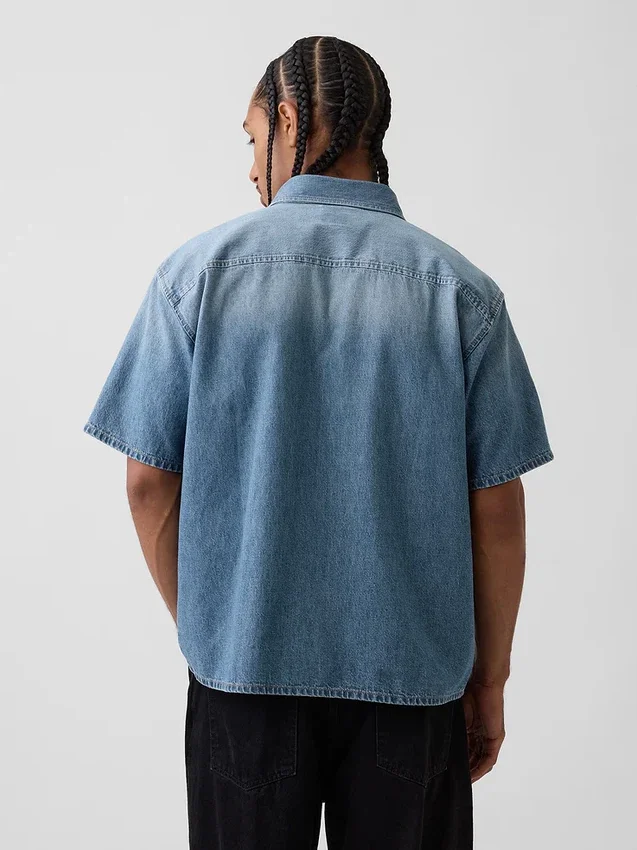 Lässiges Jeanshemd