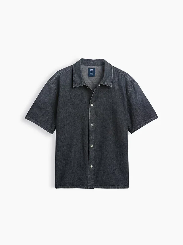 Lässiges Jeanshemd