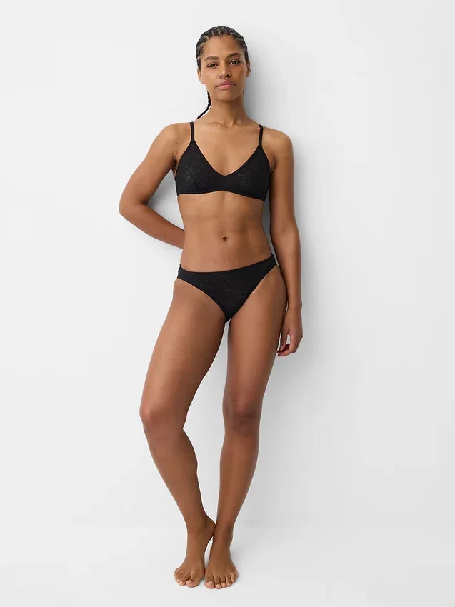 Madesoft Lace Plunge Bralette