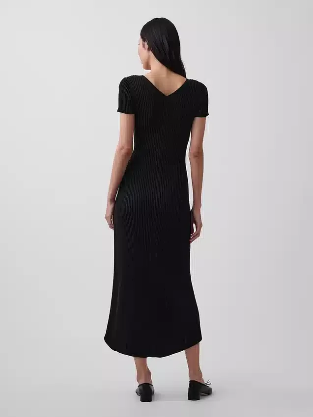 Maxi-Pullover-Kleid mit Knopfleiste und Rippstrick