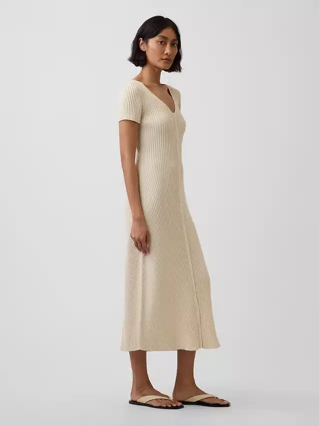Maxi-Pullover-Kleid mit Knopfleiste und Rippstrick