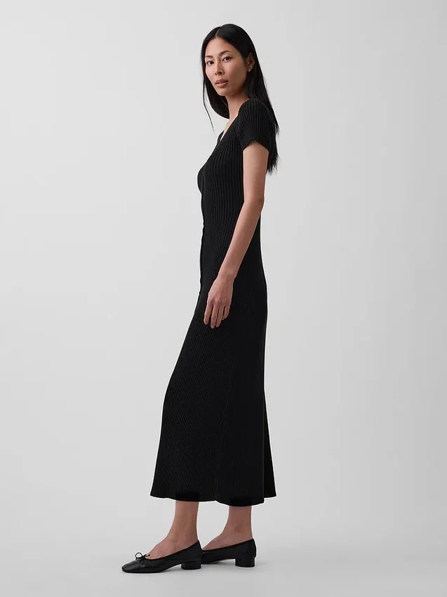 Maxi-Pullover-Kleid mit Knopfleiste und Rippstrick