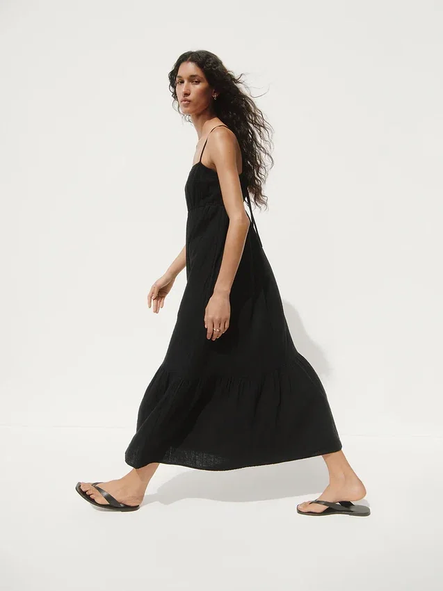 Maxikleid aus Baumwollgaze mit Empire-Taille und Stufenschnitt