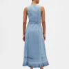 Maxikleid aus Denim mit Bindegürtel und Knopfleiste