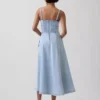 Maxikleid aus Denim mit Korsettnaht