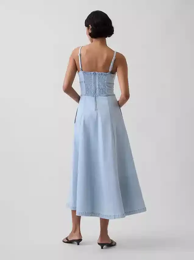 Maxikleid aus Denim mit Korsettnaht