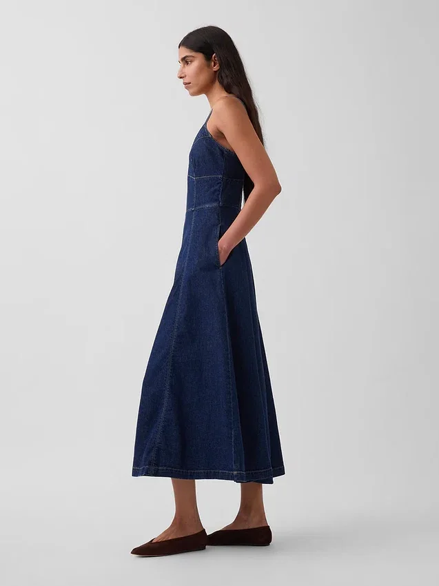 Maxikleid aus Denim mit Korsettnaht