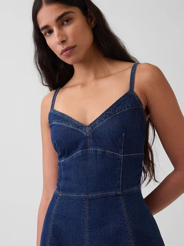 Maxikleid aus Denim mit Korsettnaht