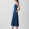 Maxikleid aus Denim mit U-Ausschnitt