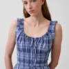 Maxikleid aus kariertem Voile mit gesmokter Taille