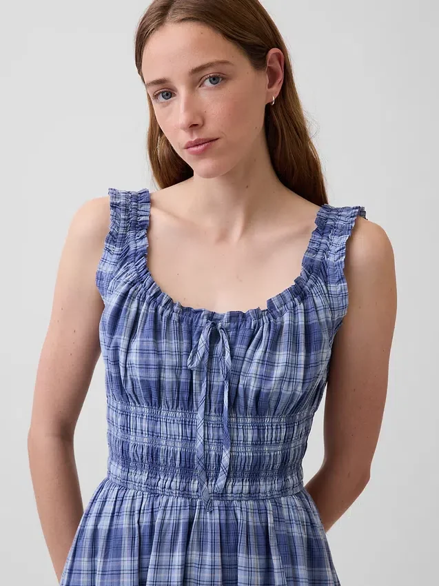 Maxikleid aus kariertem Voile mit gesmokter Taille