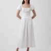 Maxikleid aus Leinenmischung mit tief sitzender Taille