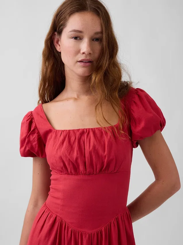 Maxikleid aus Leinenmischung mit tief sitzender Taille