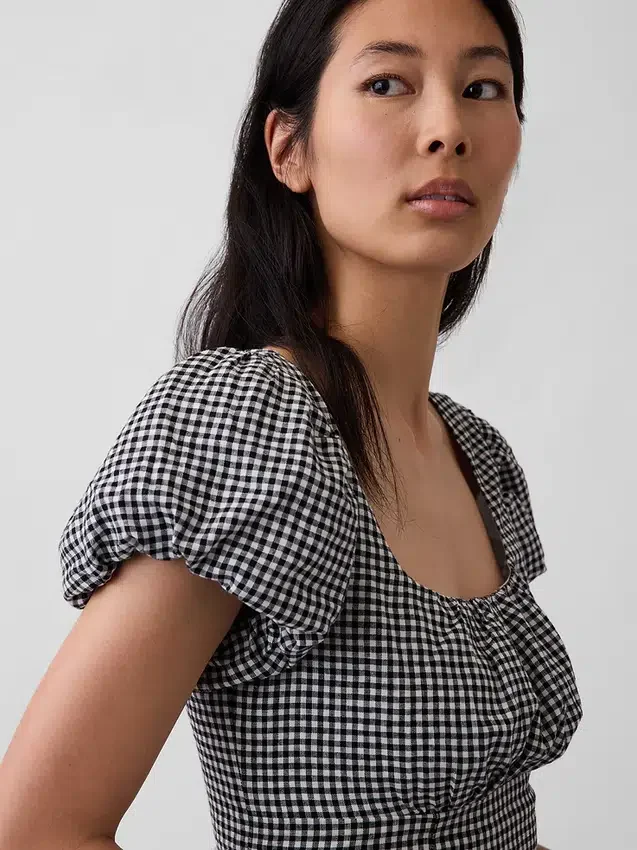 Maxikleid aus Leinenmischung mit tief sitzender Taille