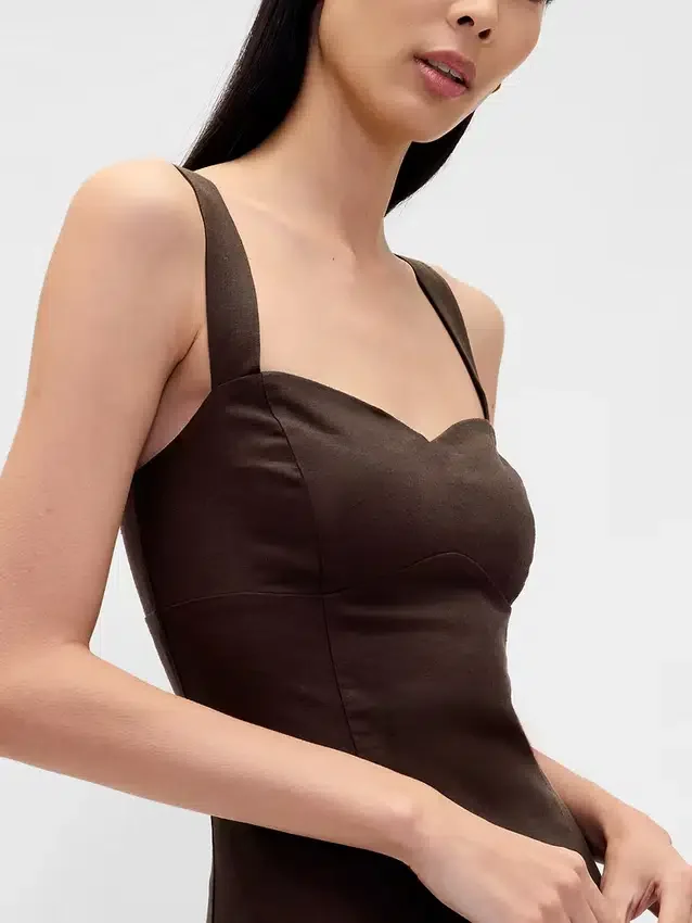 Maxikleid aus Leinenmischung mit tief sitzender Taille und Korsett