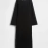Maxikleid aus Spitze mit Glockenärmeln