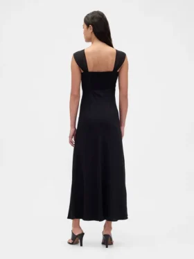 Maxikleid aus verschiedenen Materialien