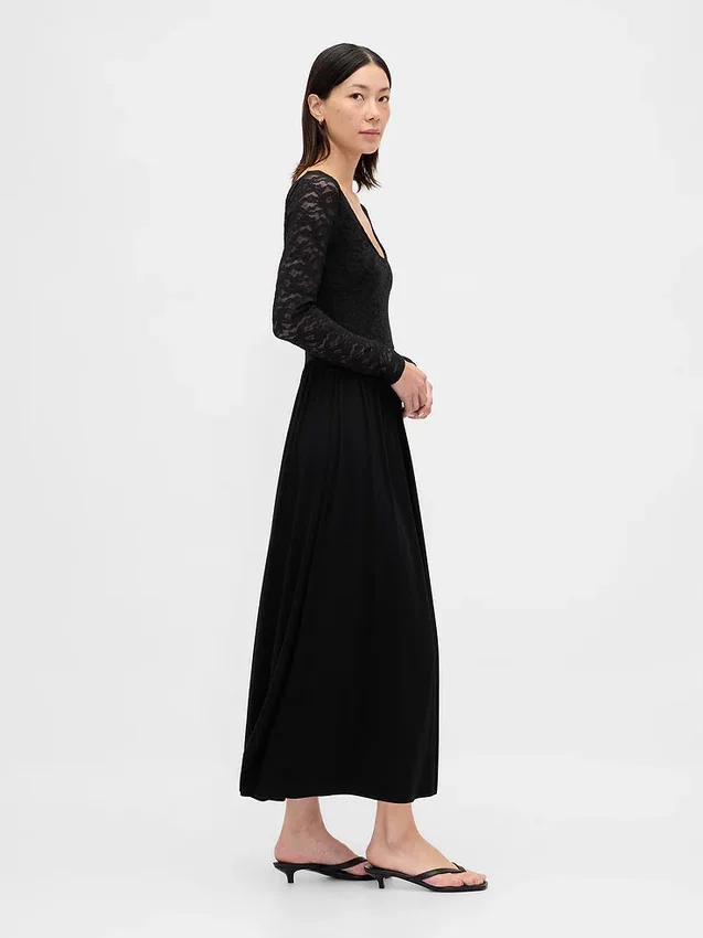 Maxikleid aus verschiedenen Materialien