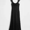 Maxikleid aus verschiedenen Materialien