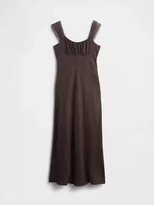 Maxikleid aus verschiedenen Materialien