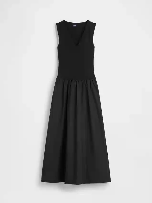 Maxikleid aus verschiedenen Materialien mit tief sitzender Taille