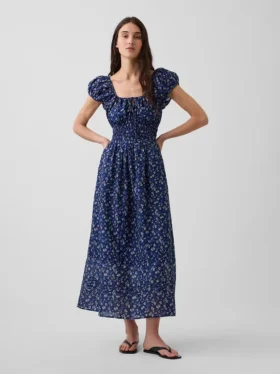 Maxikleid aus Voile mit gesmokter Taille