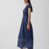 Maxikleid aus Voile mit gesmokter Taille