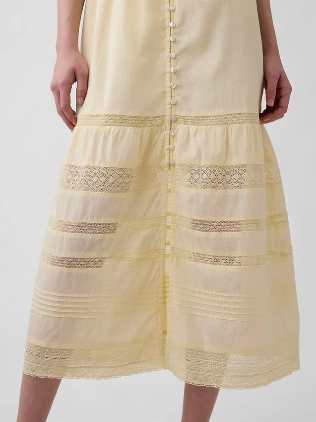 Maxikleid aus Voile mit Spitzenrüschen