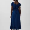 Maxikleid mit bestickten Puffärmeln