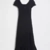 Maxikleid mit bestickten Puffärmeln