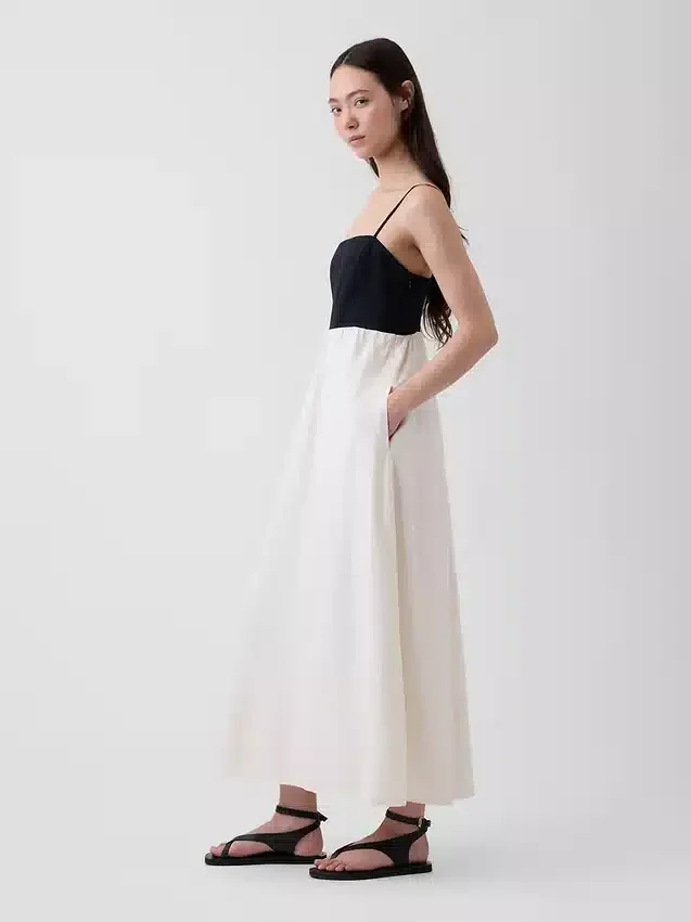 Maxikleid mit Empire-Taille aus Leinenmischung