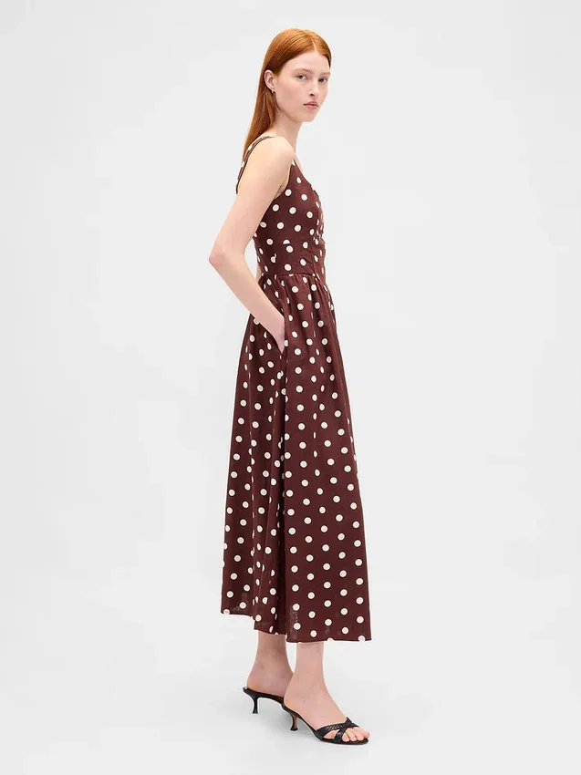 Maxikleid mit Naht und tief sitzender Taille