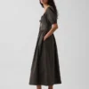 Maxikleid mit Puffärmeln und Korsett-Optik