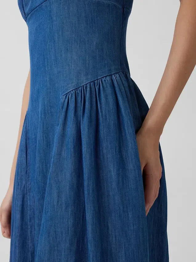 Maxikleid mit Raffungen