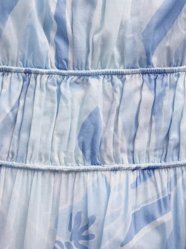 Maxikleid mit Stufenschnitt und Bindeband am Rücken