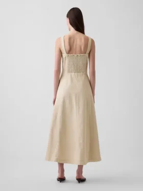 Maxikleid mit U-Ausschnitt