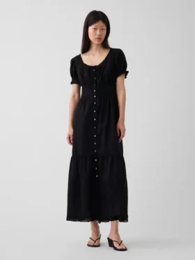 Maxikleid mit U-Ausschnitt, Spitzenbesatz und Stufenschnitt