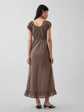 Maxikleid mit V-Ausschnitt und Rüschen am Saum
