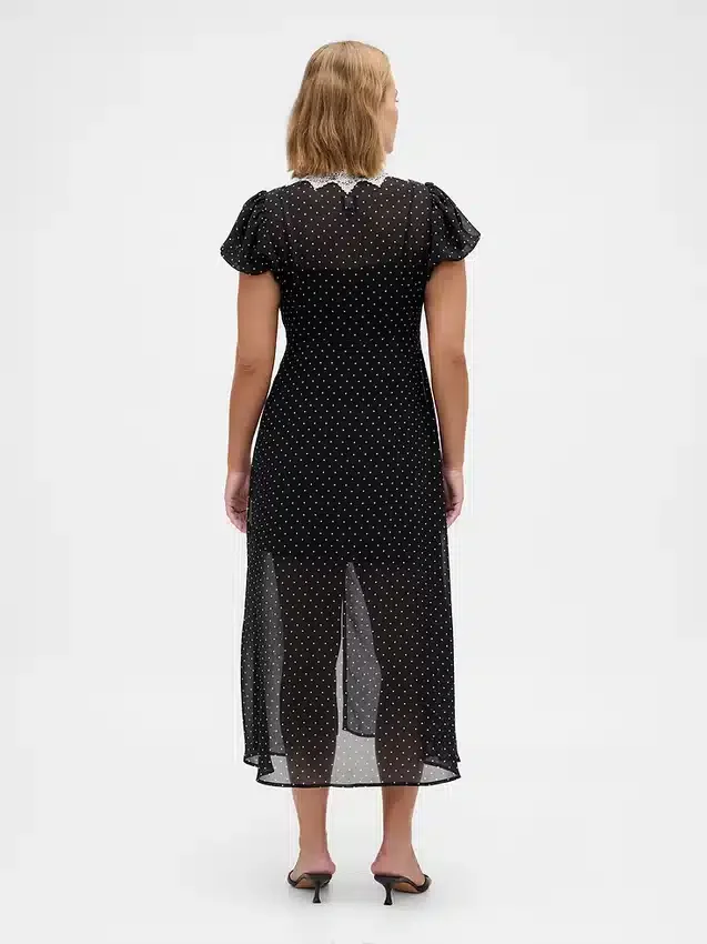 Maxikleid mit V-Ausschnitt und Spitzenbesatz