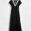 Maxikleid mit V-Ausschnitt und Spitzenbesatz