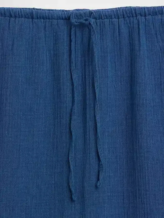 Maxirock aus Baumwollgaze-Denim mit Stufenschnitt