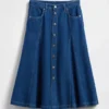 Maxirock aus Denim mit Nahtdetails und Knopfleiste