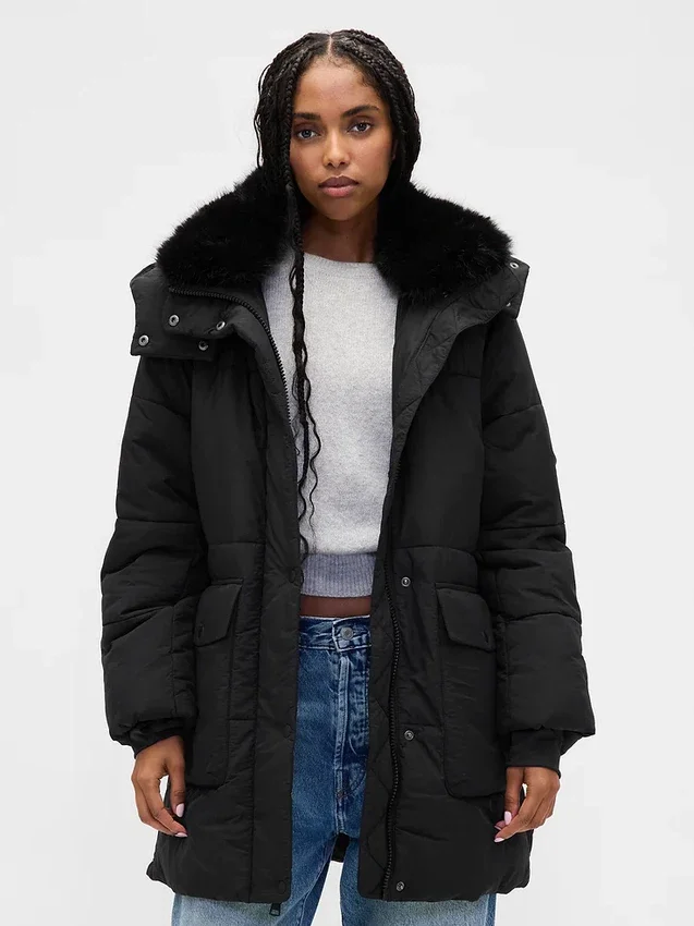 Midi-Daunenjacke mit Kunstfellbesatz