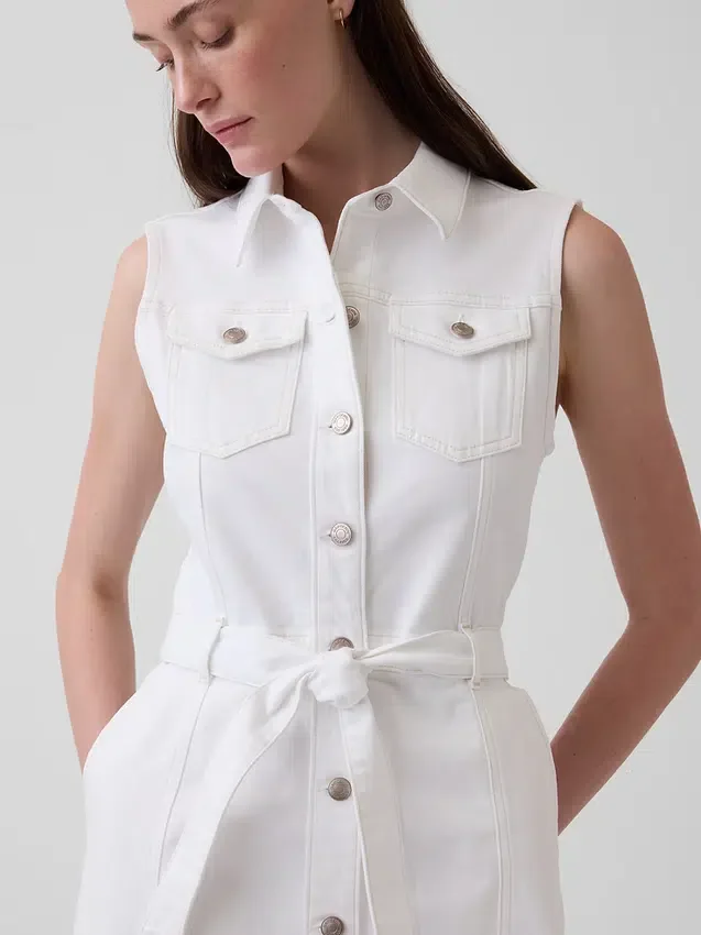 Midi-Kleid aus Denim mit Bindegürtel