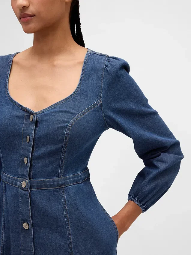 Midi-Kleid aus Denim mit Herzausschnitt